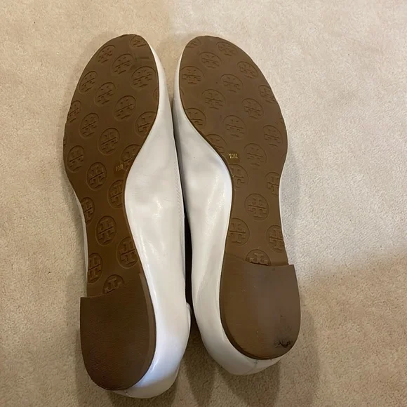 TORY BURCH White with Gold logo CLASSIC REVA BALLET flats in size 10 - Picture 6 of 6